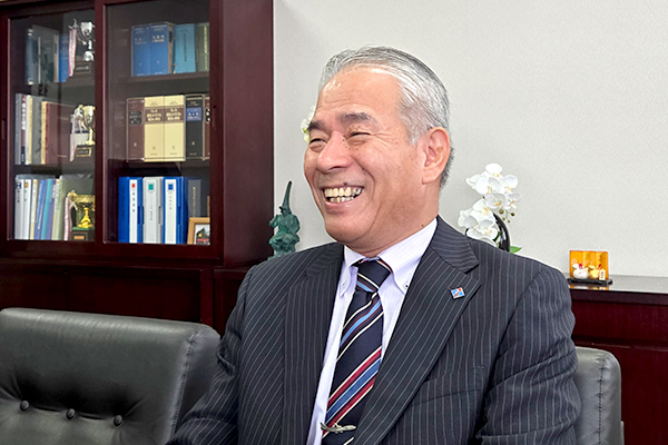 写真：代表取締役社長 日置 正信